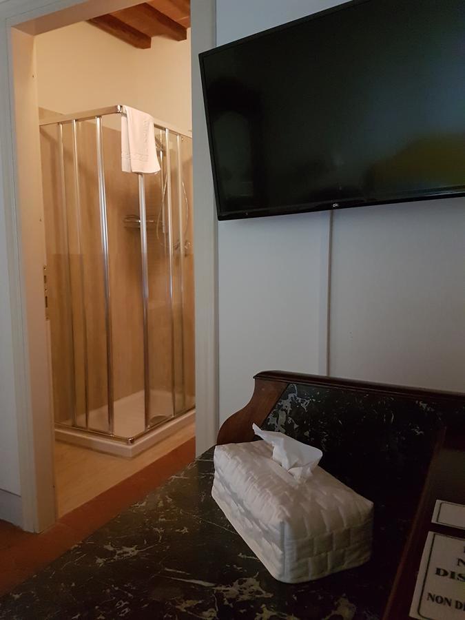 B&B Art Сан-Кашіано-ін-Валь-ді-Пеза Екстер'єр фото