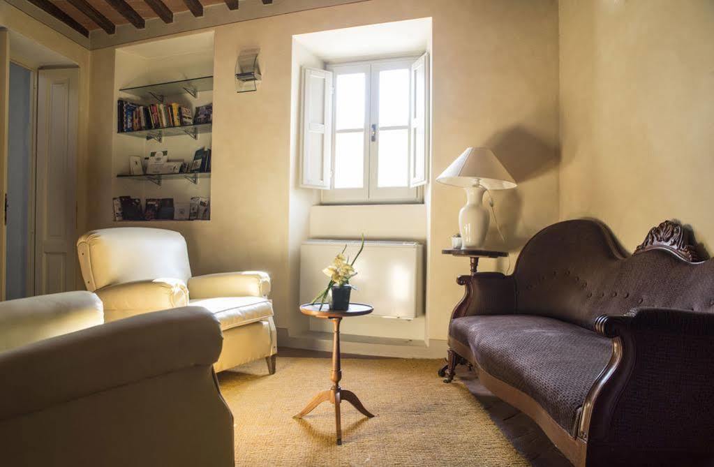 B&B Art Сан-Кашіано-ін-Валь-ді-Пеза Екстер'єр фото